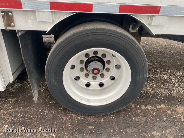 image for item JW9167 2008 Wilson CFD-900BT  drop deck equipment trailer