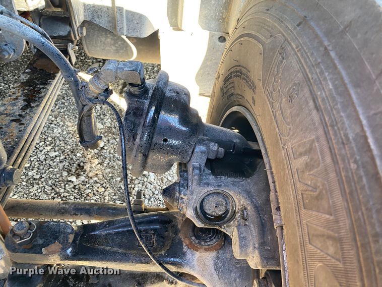 image for item JW9169 2017 International ProStar Plus 122  semi truck