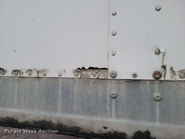 image for item KD9295 2014 Vanguard VIP 4000  dry van trailer