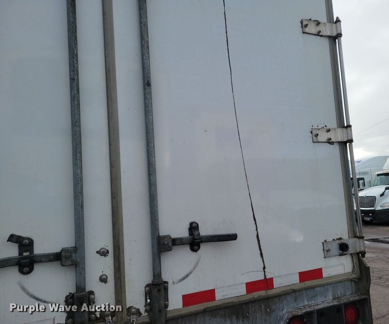 image for item KD9295 2014 Vanguard VIP 4000  dry van trailer