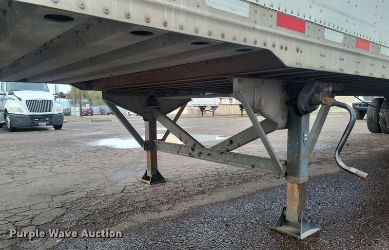 image for item KD9295 2014 Vanguard VIP 4000  dry van trailer