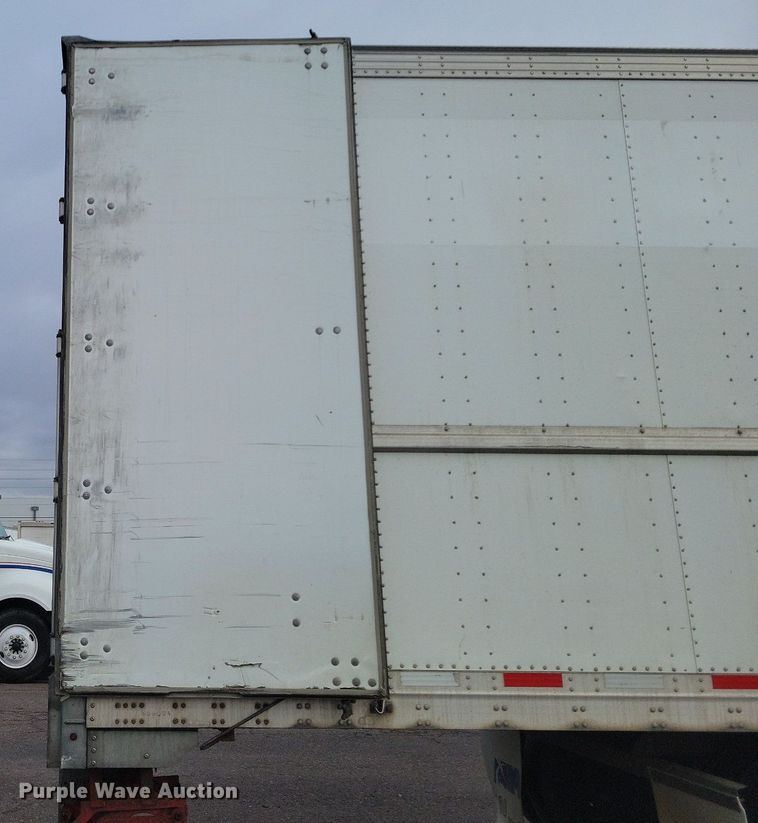 image for item KD9295 2014 Vanguard VIP 4000  dry van trailer