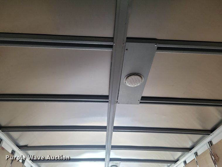 image for item KD9295 2014 Vanguard VIP 4000  dry van trailer