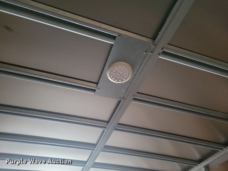 image for item KD9296 2016 Vanguard Rem VIP 4000  dry van trailer