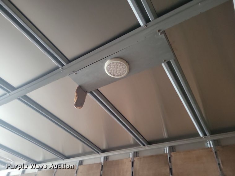 image for item KD9296 2016 Vanguard Rem VIP 4000  dry van trailer