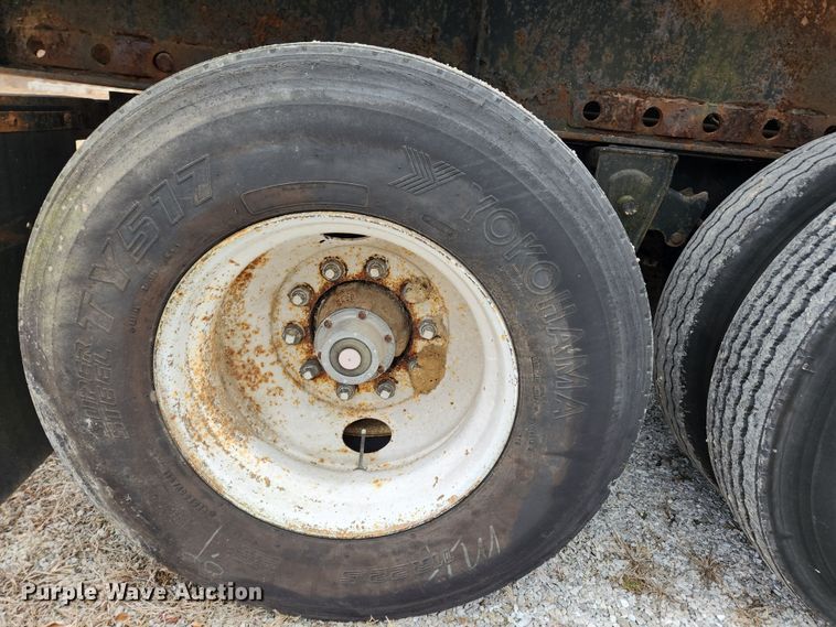 image for item KT9369 1993 Fontaine FTW-5-8045SL  flatbed trailer