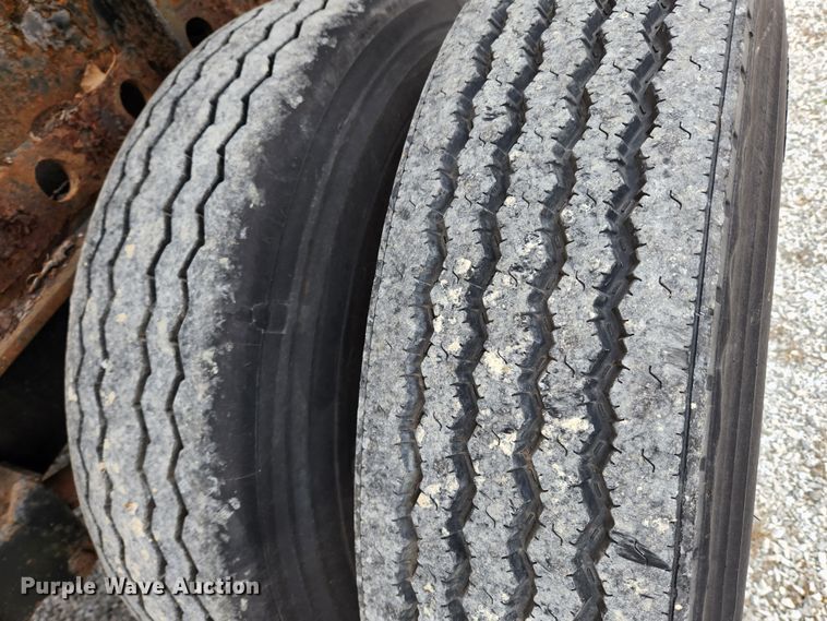 image for item KT9369 1993 Fontaine FTW-5-8045SL  flatbed trailer