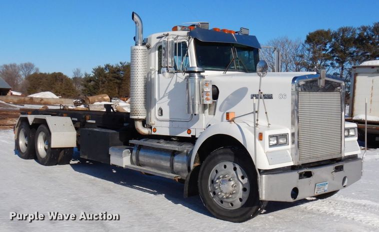 image for item KU9736 1985 Kenworth W900  roll-off container truck