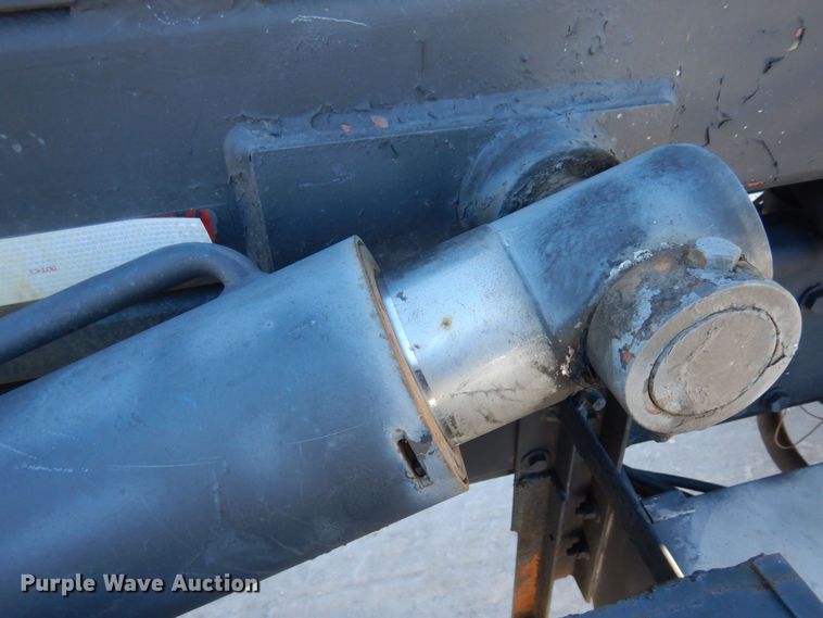 image for item KU9736 1985 Kenworth W900  roll-off container truck