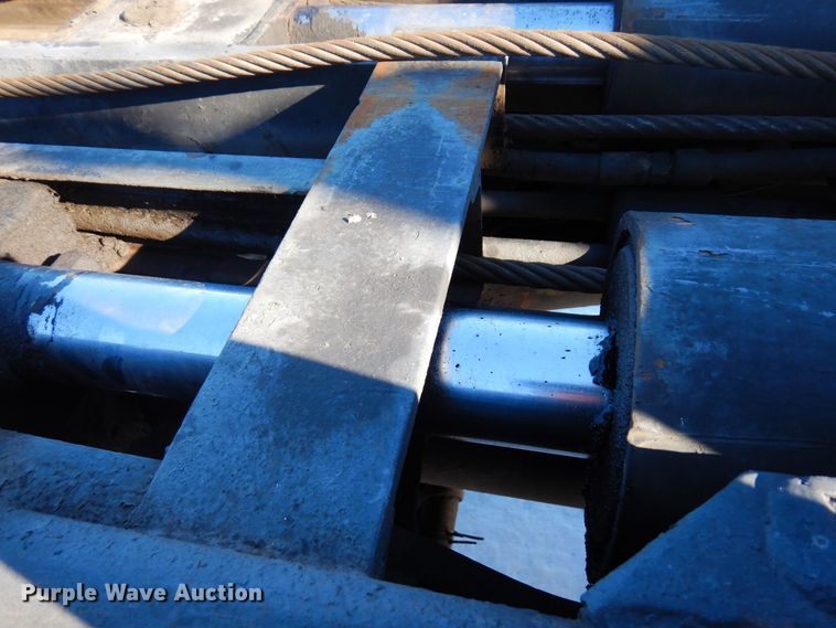 image for item KU9736 1985 Kenworth W900  roll-off container truck