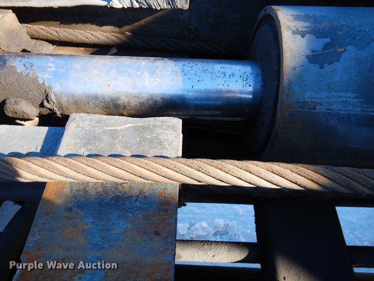 image for item KU9736 1985 Kenworth W900  roll-off container truck