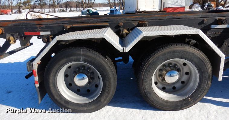 image for item KU9736 1985 Kenworth W900  roll-off container truck