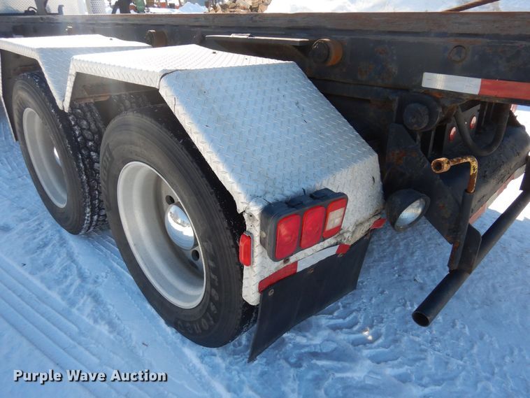 image for item KU9736 1985 Kenworth W900  roll-off container truck