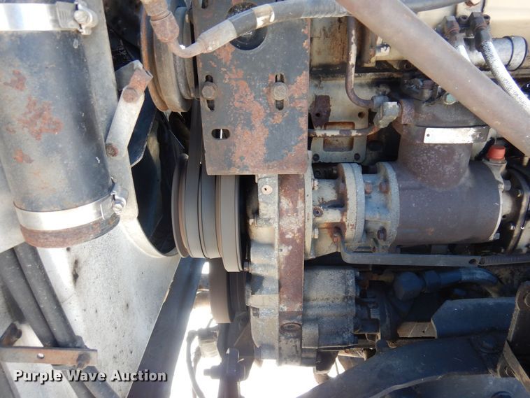 image for item KU9736 1985 Kenworth W900  roll-off container truck