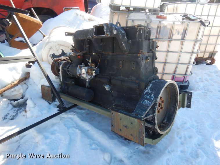 image for item KU9737 Cummins NHC250  engine