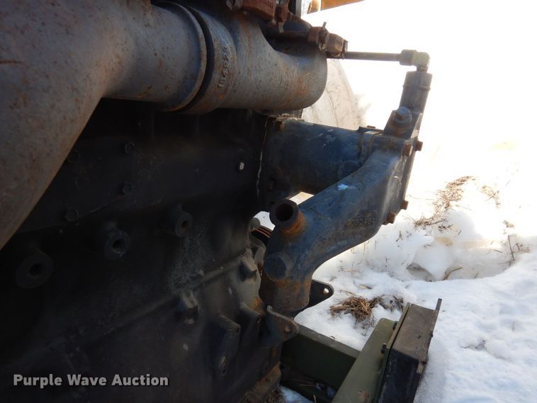 image for item KU9737 Cummins NHC250  engine