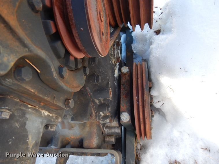 image for item KU9737 Cummins NHC250  engine