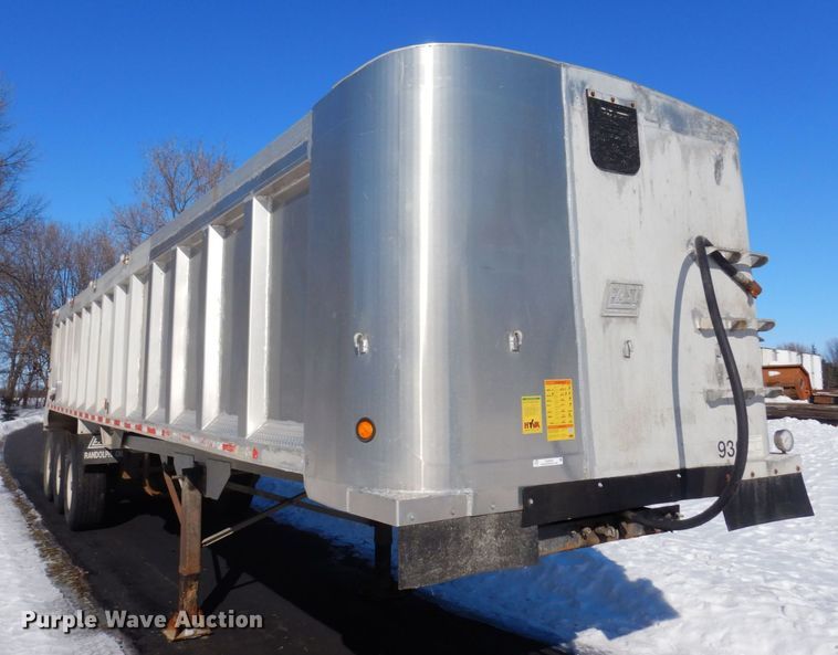 image for item KU9763 1999 East  end dump trailer