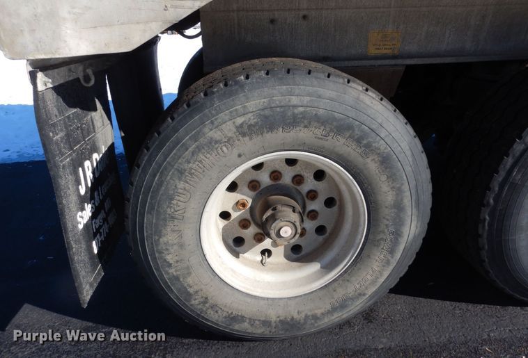 image for item KU9763 1999 East  end dump trailer