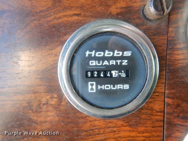 image for item KU9822 1997 Peterbilt 357  roll-off container truck