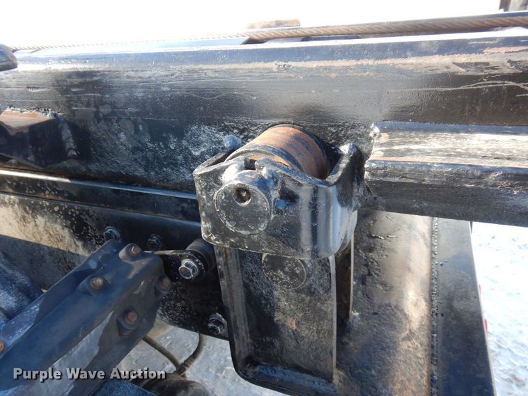 image for item KU9822 1997 Peterbilt 357  roll-off container truck