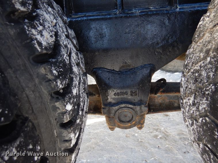 image for item KU9822 1997 Peterbilt 357  roll-off container truck