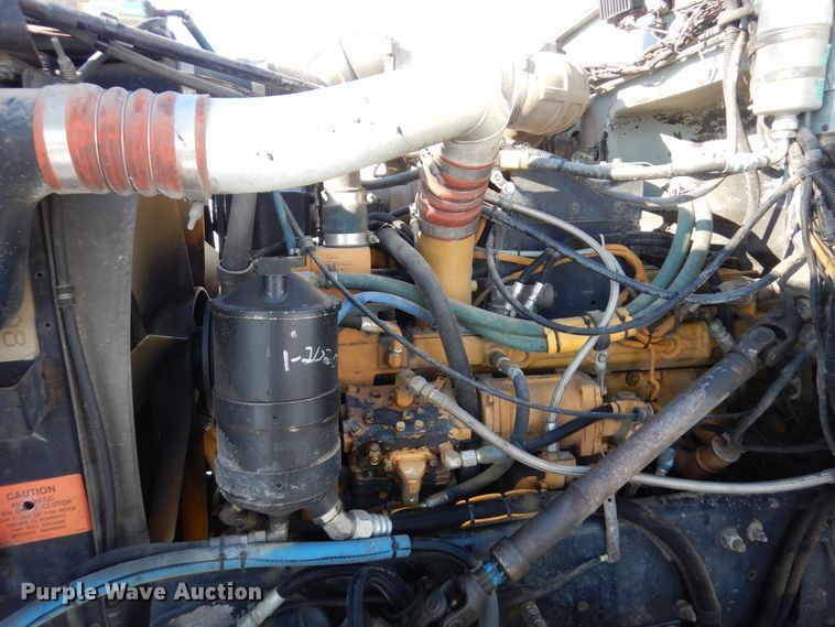 image for item KU9822 1997 Peterbilt 357  roll-off container truck