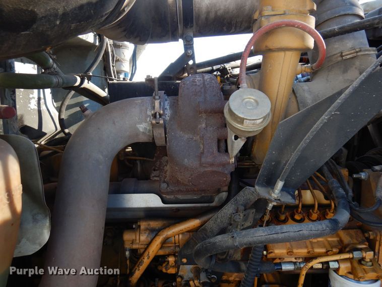 image for item KU9822 1997 Peterbilt 357  roll-off container truck