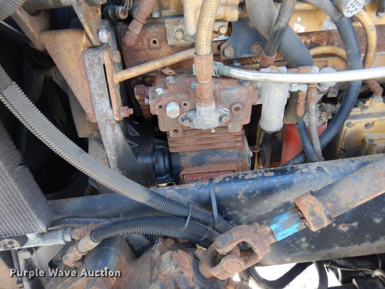 image for item KU9824 1996 Peterbilt 357  roll-off container truck