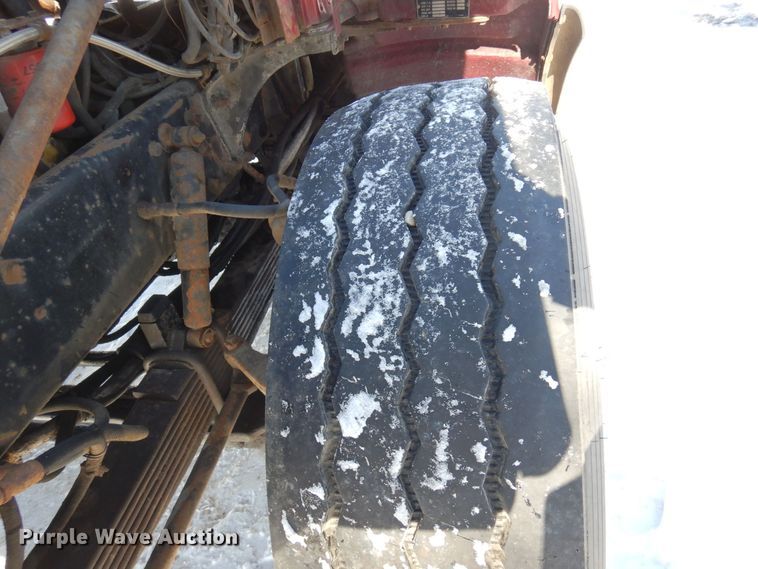 image for item KU9824 1996 Peterbilt 357  roll-off container truck