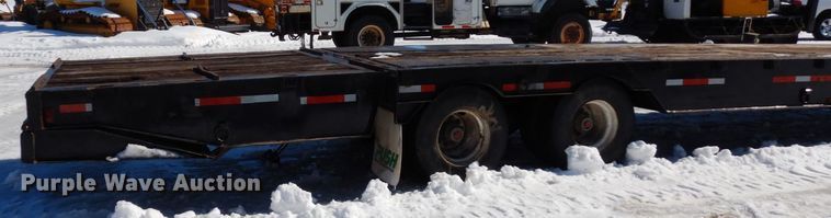 image for item KU9829 1988 MVE  drop deck equipment trailer