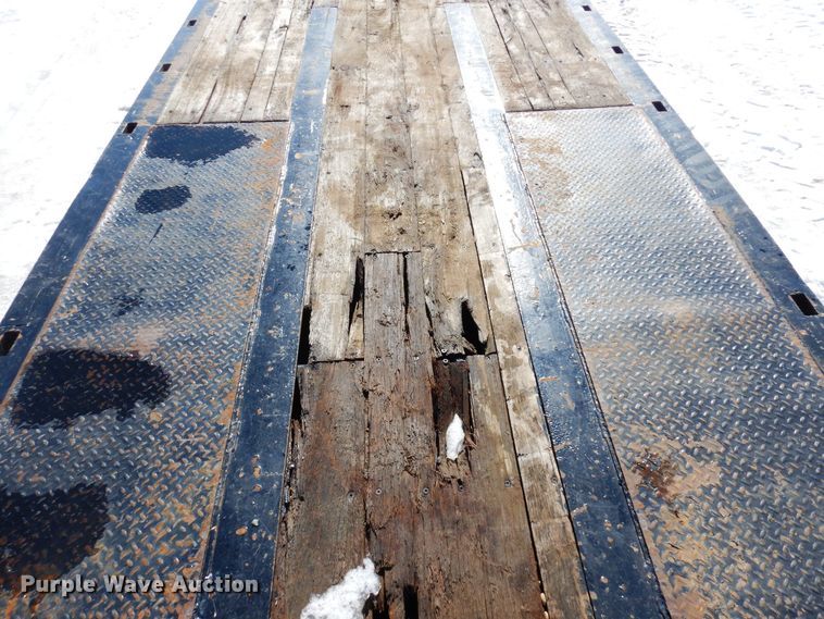 image for item KU9829 1988 MVE  drop deck equipment trailer