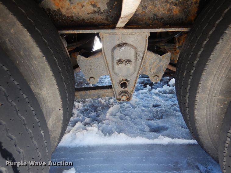 image for item KU9829 1988 MVE  drop deck equipment trailer