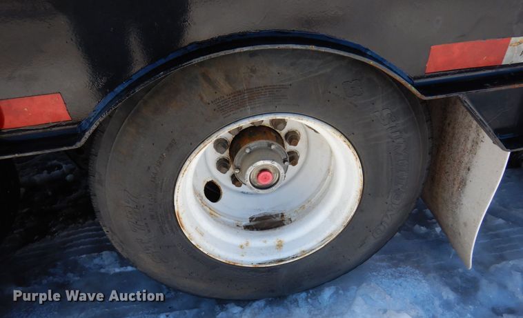 image for item KU9829 1988 MVE  drop deck equipment trailer