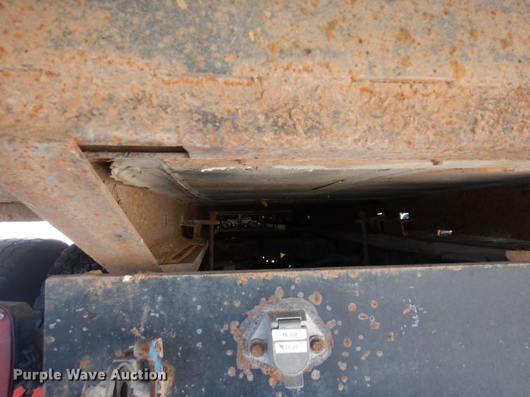 image for item KU9834 2007 International 8600  box truck