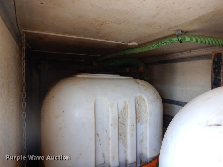 image for item KU9834 2007 International 8600  box truck