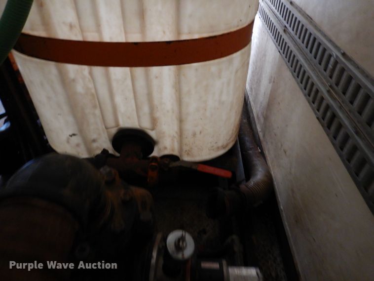 image for item KU9834 2007 International 8600  box truck