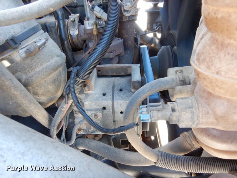 image for item KU9834 2007 International 8600  box truck