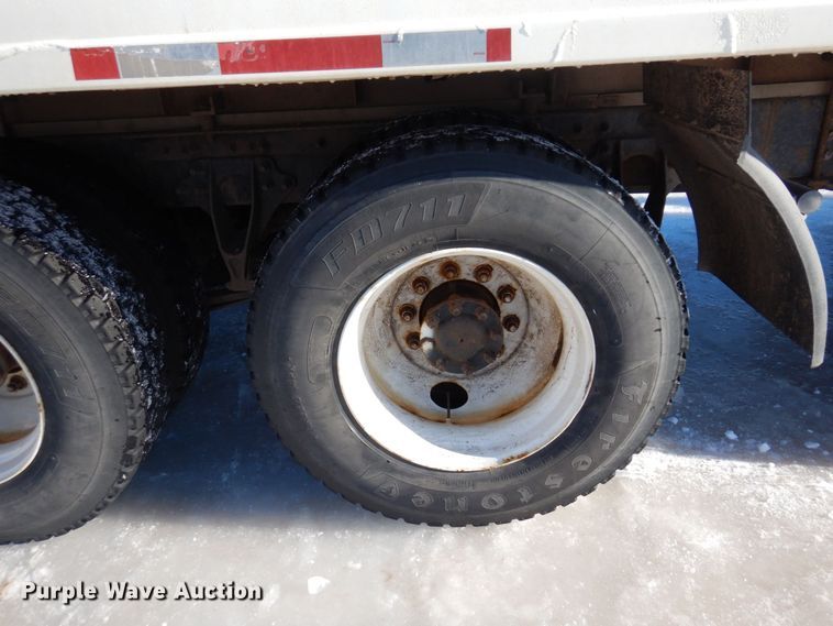 image for item KU9834 2007 International 8600  box truck