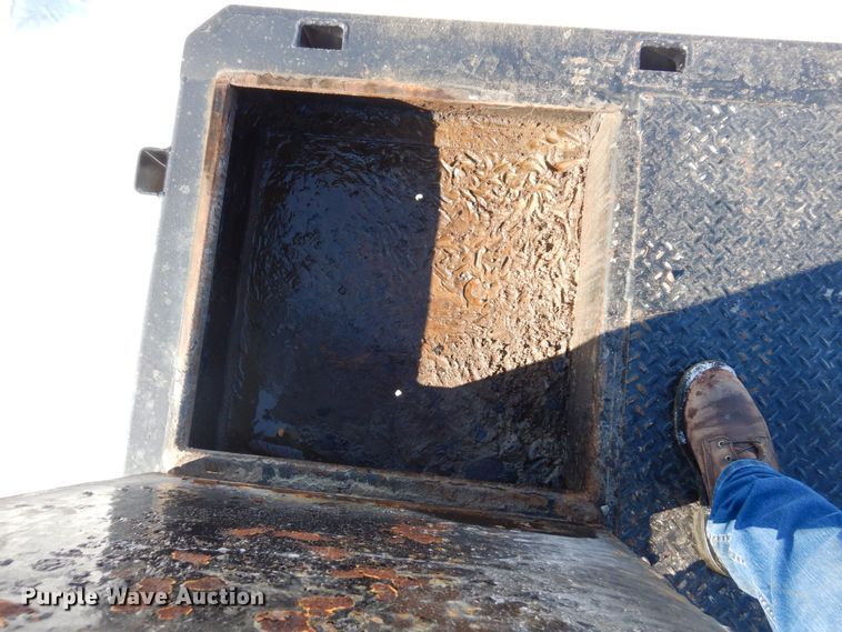 image for item KU9836 1995 Trail King  flatbed trailer