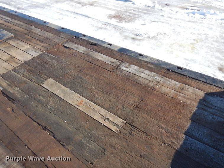 image for item KU9836 1995 Trail King  flatbed trailer