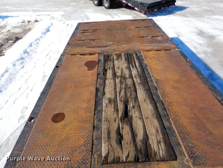 image for item KU9839 1991 Trail King TK70HT-462  drop deck equipment trailer