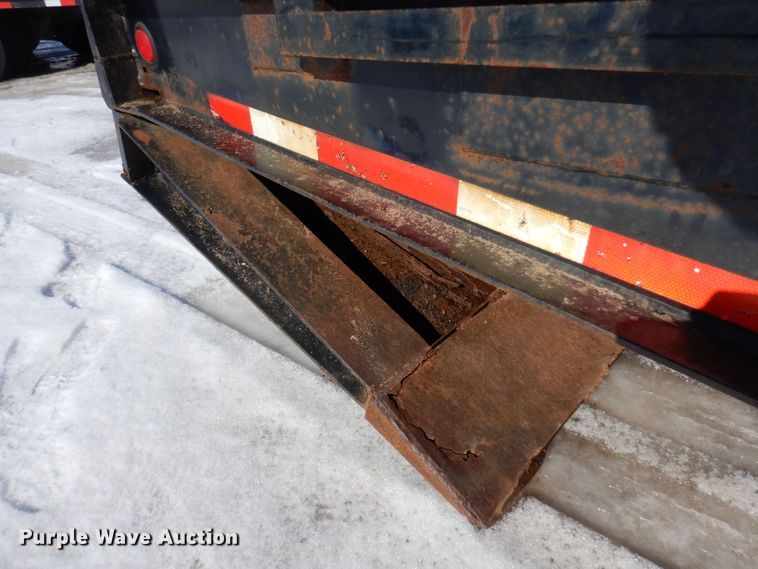 image for item KU9839 1991 Trail King TK70HT-462  drop deck equipment trailer