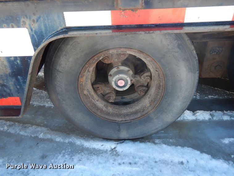 image for item KU9839 1991 Trail King TK70HT-462  drop deck equipment trailer