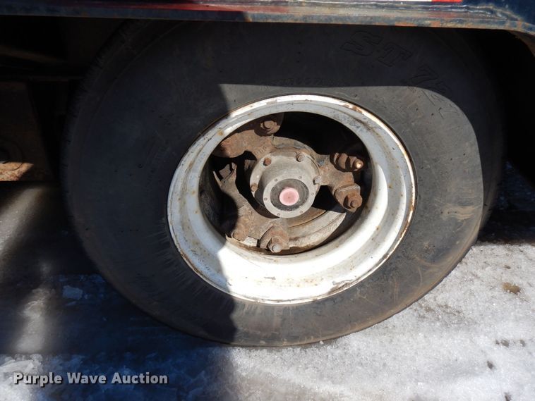 image for item KU9839 1991 Trail King TK70HT-462  drop deck equipment trailer