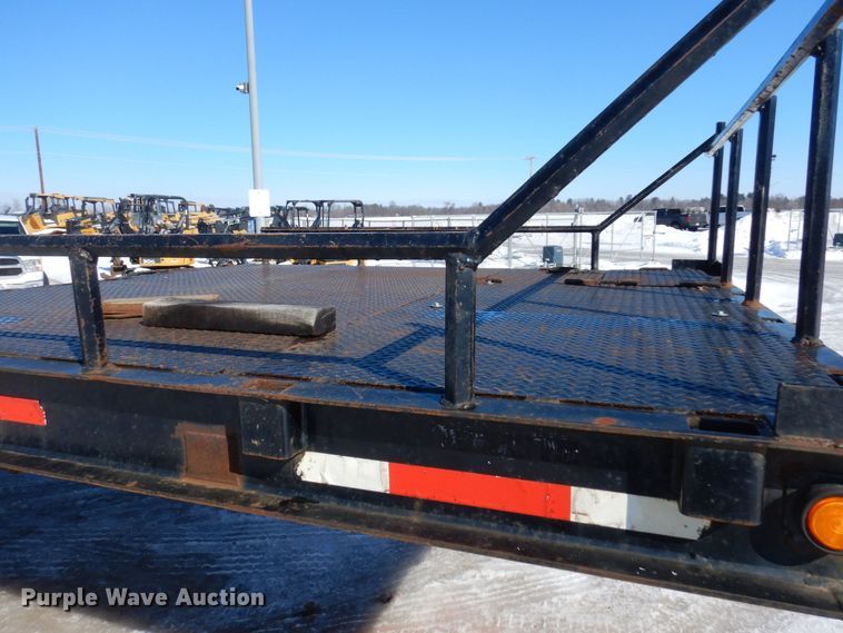 image for item KU9840 1992 Trail Eze  drop deck equipment trailer