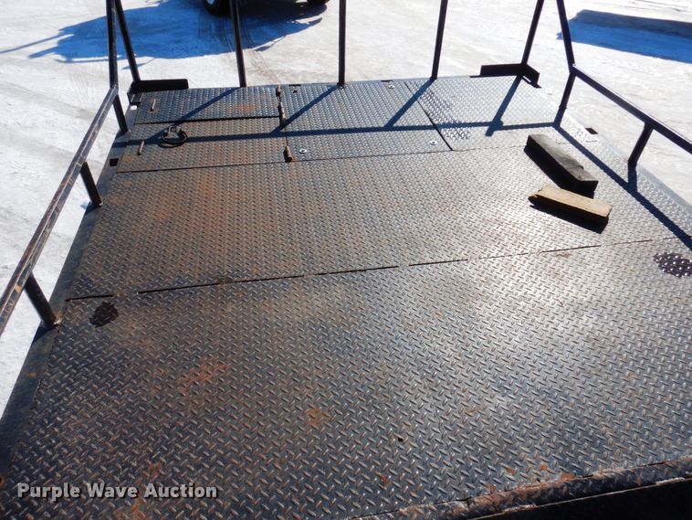 image for item KU9840 1992 Trail Eze  drop deck equipment trailer