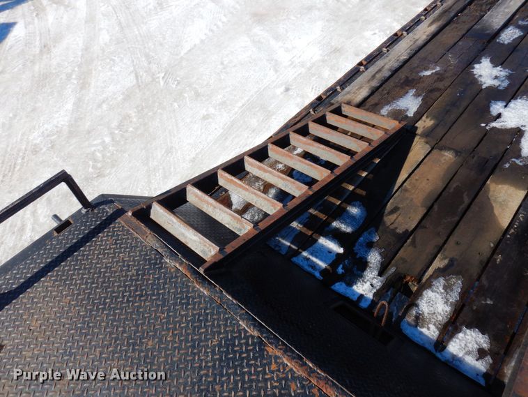 image for item KU9840 1992 Trail Eze  drop deck equipment trailer