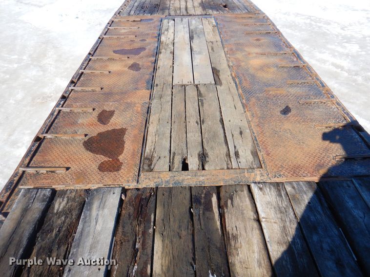 image for item KU9840 1992 Trail Eze  drop deck equipment trailer