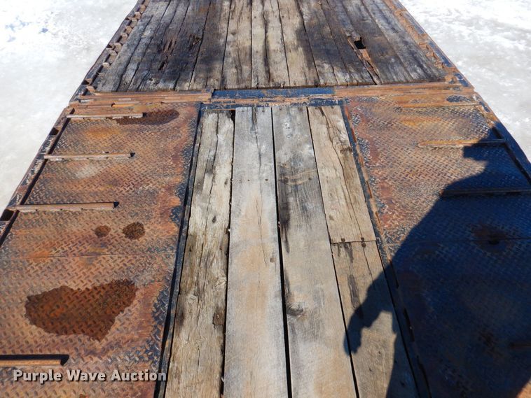 image for item KU9840 1992 Trail Eze  drop deck equipment trailer